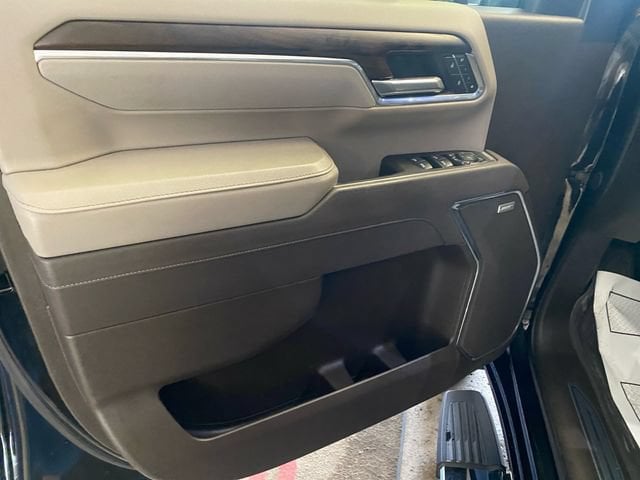 2025 GMC Sierra 2500HD SLT - Photo 11