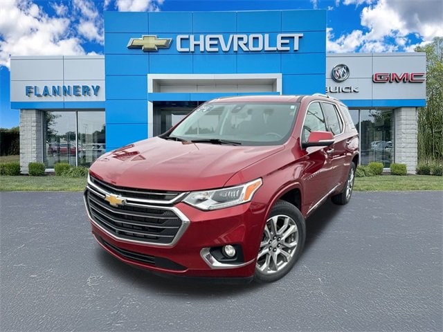 2021 Chevrolet Traverse Premier's photo