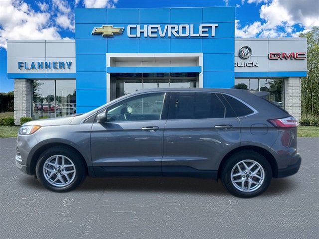 2024 Ford Edge SEL photo 2