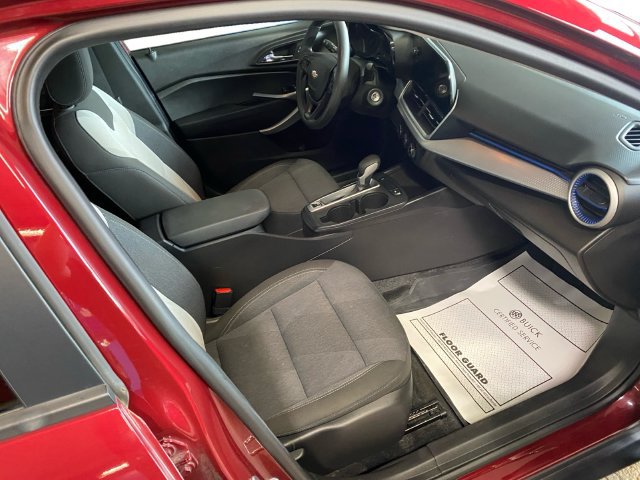 2024 Chevrolet Trax LS - Photo 18