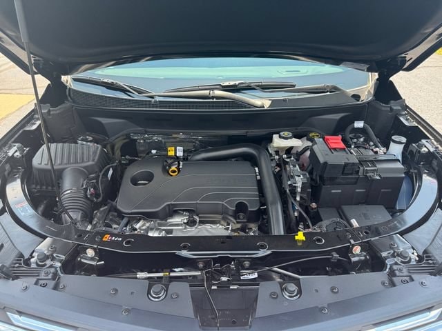 2027 Chevrolet Equinox LT - Photo 20