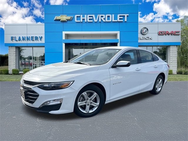 2024 Chevrolet Malibu Car 