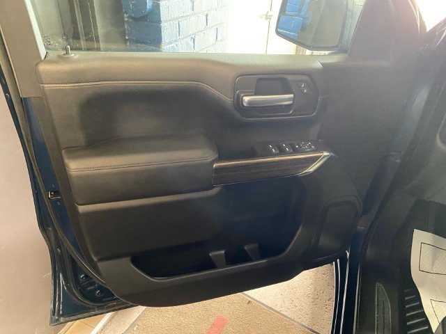 2021 Chevrolet Silverado 1500 LT - Photo 12