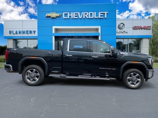 2025 GMC Sierra 2500HD SLT - Photo 6