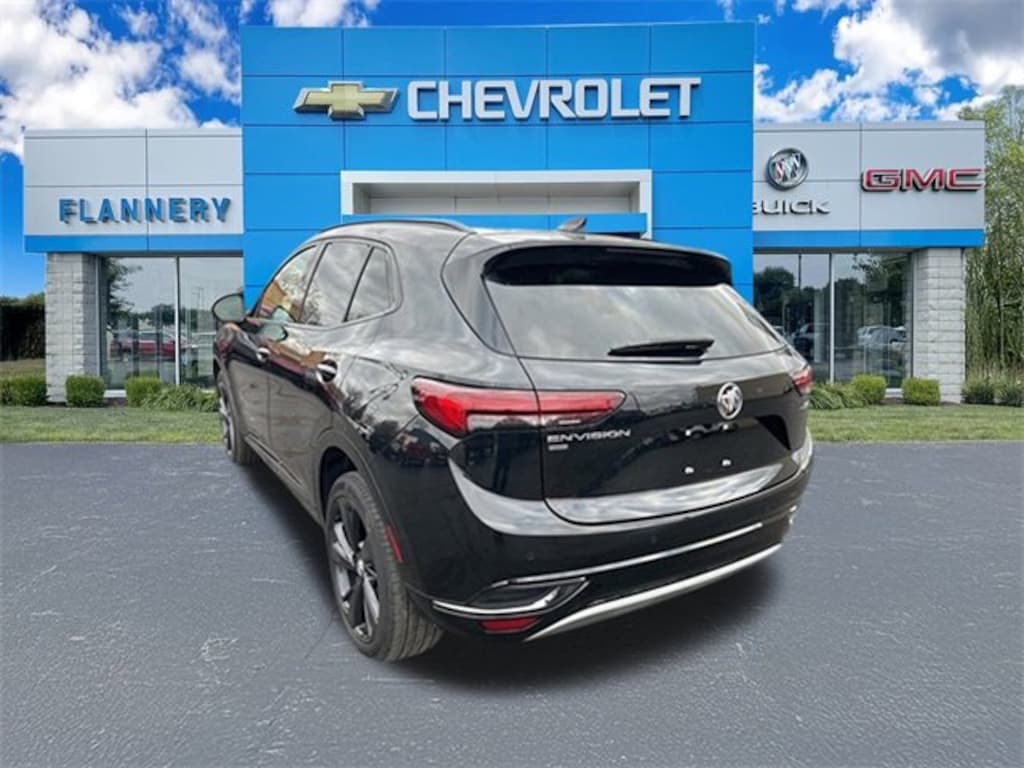 Used 2023 Buick Envision Preferred SUV