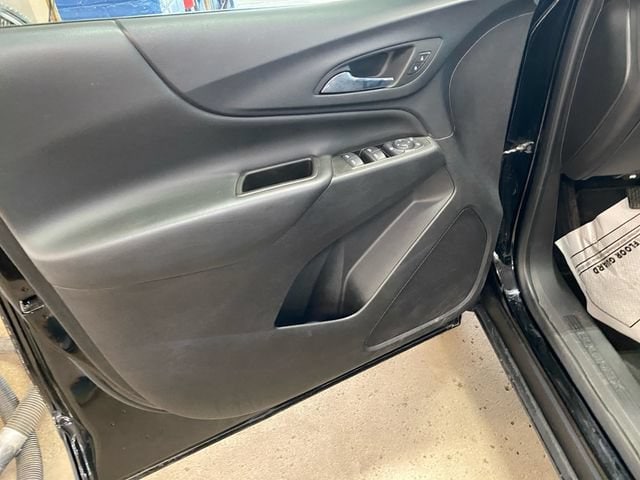 2023 Chevrolet Equinox LT - Photo 12