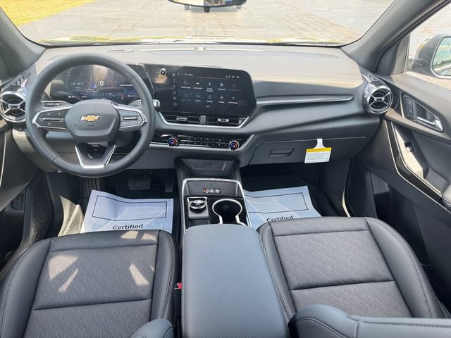 2027 Chevrolet Equinox LT - Photo 16
