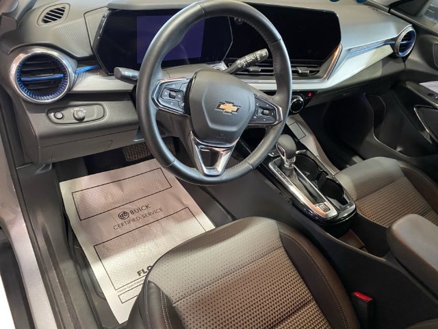 2024 Chevrolet Trax LT - Photo 13