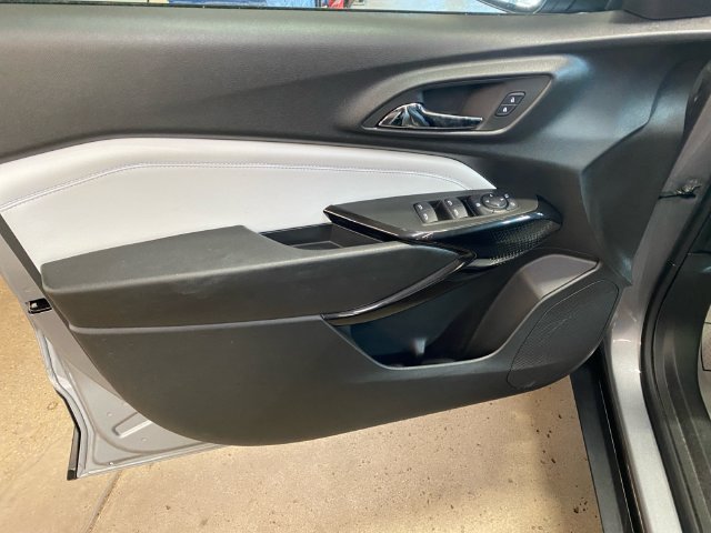 2024 Chevrolet Trax LT - Photo 12