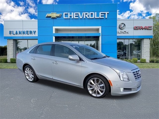 Used 2014 Cadillac XTS Luxury Collection with VIN 2G61M5S39E9292017 for sale in Bad Axe, MI