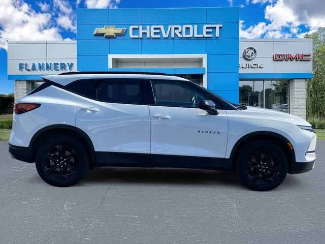 2023 Chevrolet Blazer 2LT - Photo 7