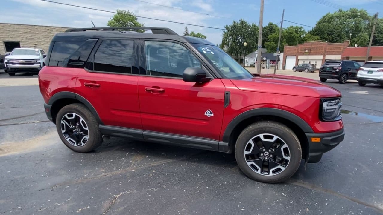 Used 2021 Ford Bronco Sport Outer Banks with VIN 3FMCR9C69MRA80021 for sale in Bad Axe, MI