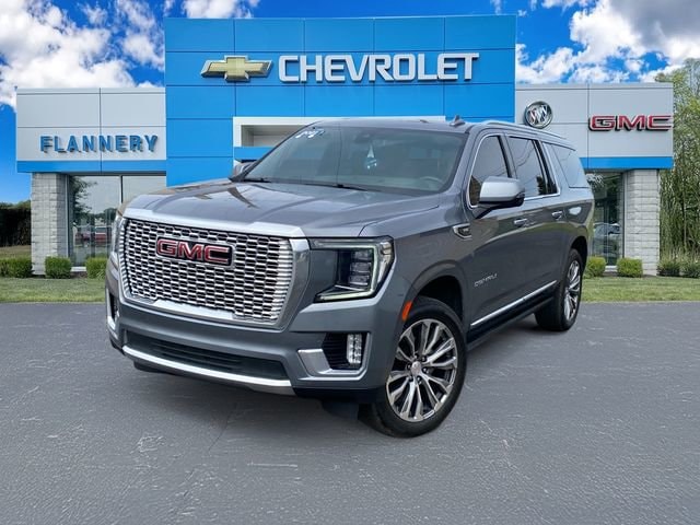2021 GMC Yukon Denali AWD's photo