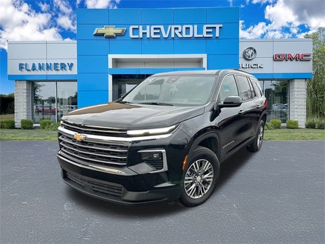 2025 Chevrolet Traverse LT's photo