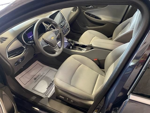 2025 Chevrolet Malibu 1LT - Photo 10