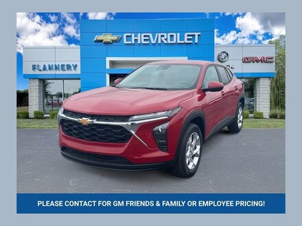 2026 Chevrolet Trax LS SUV
