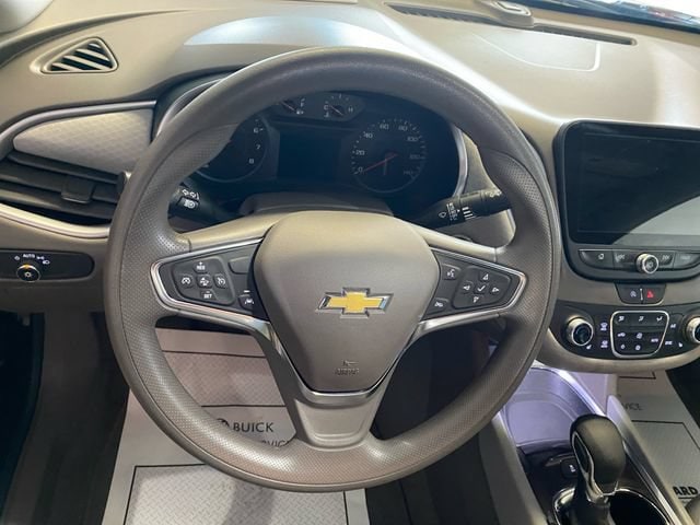 2025 Chevrolet Malibu 1LT - Photo 13