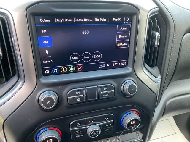 2019 Chevrolet Silverado 1500 LT - Photo 21