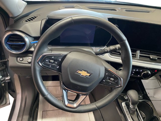 2024 Chevrolet Trax LT - Photo 14