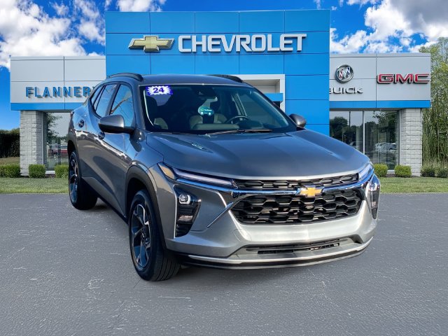 2024 Chevrolet Trax LT - Photo 8
