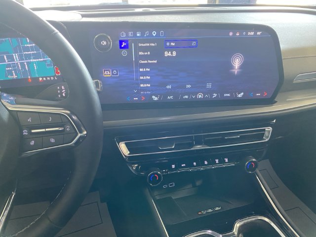 2026 Chevrolet Traverse LT - Photo 16