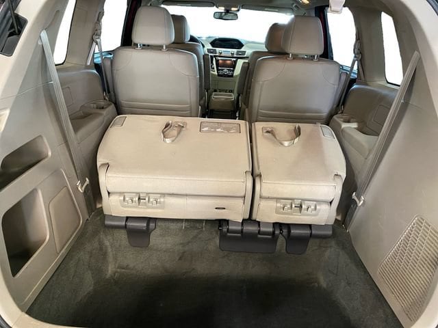 2016 Honda Odyssey EX-L - Photo 19