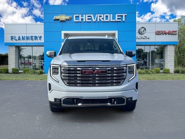 2026 GMC Sierra 1500 Denali - Photo 9