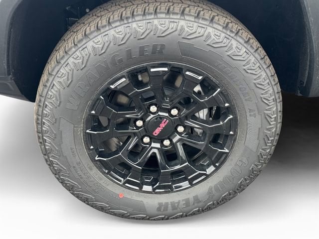 2026 GMC Canyon Elevation - Photo 10