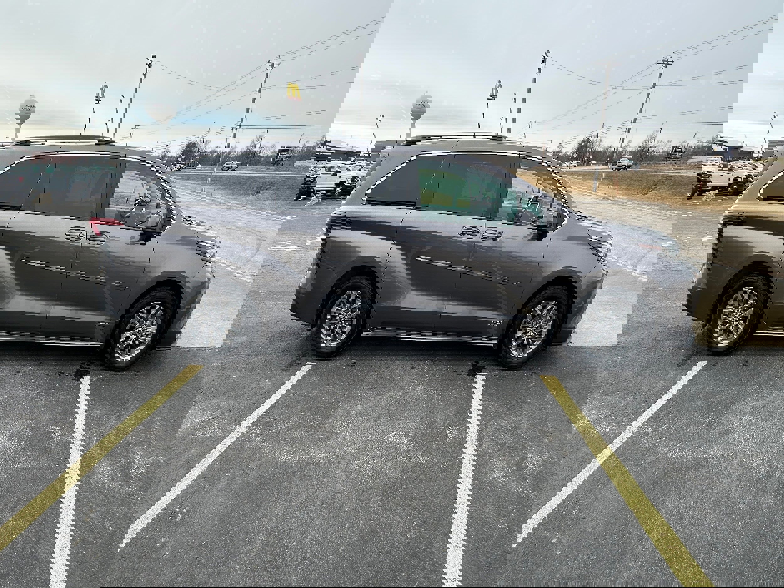 2021 Toyota Sienna LE