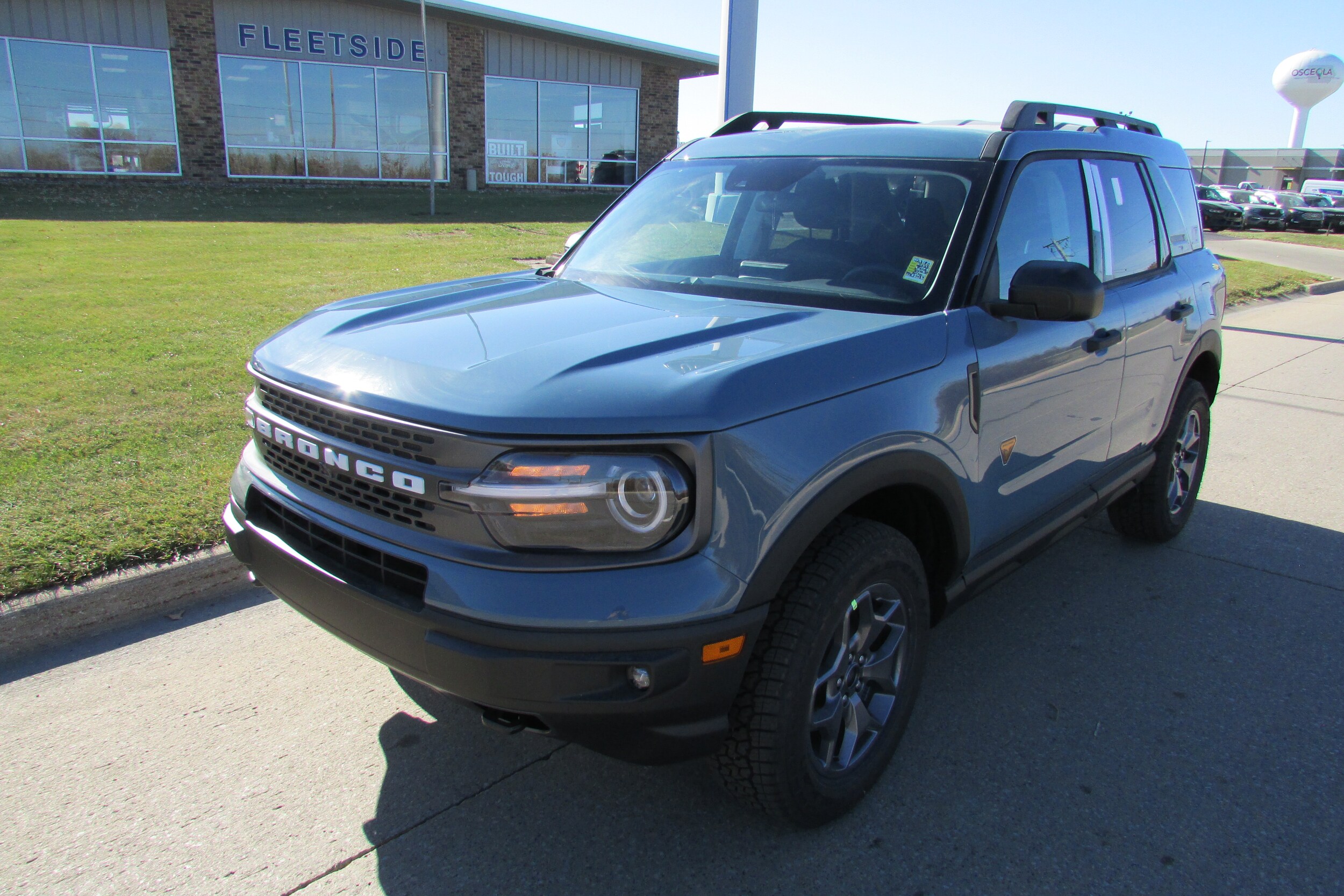 2023 Ford Bronco Sport Badlands photo 3