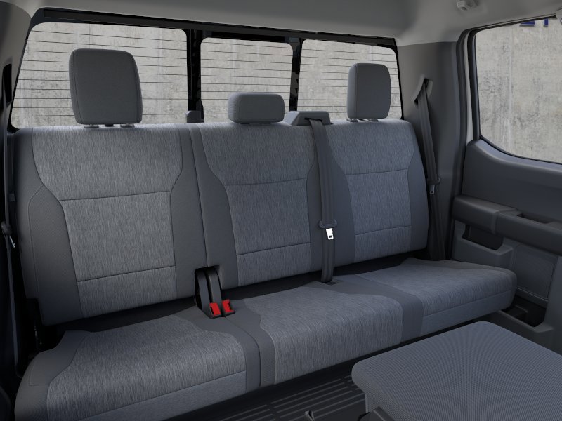 2025 Ford F-350 Super Duty Chassis Cab XL - Photo 11