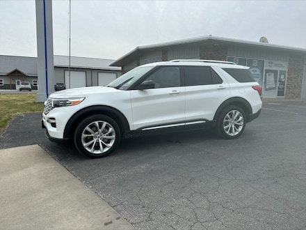 2023 Ford Explorer Platinum SUV