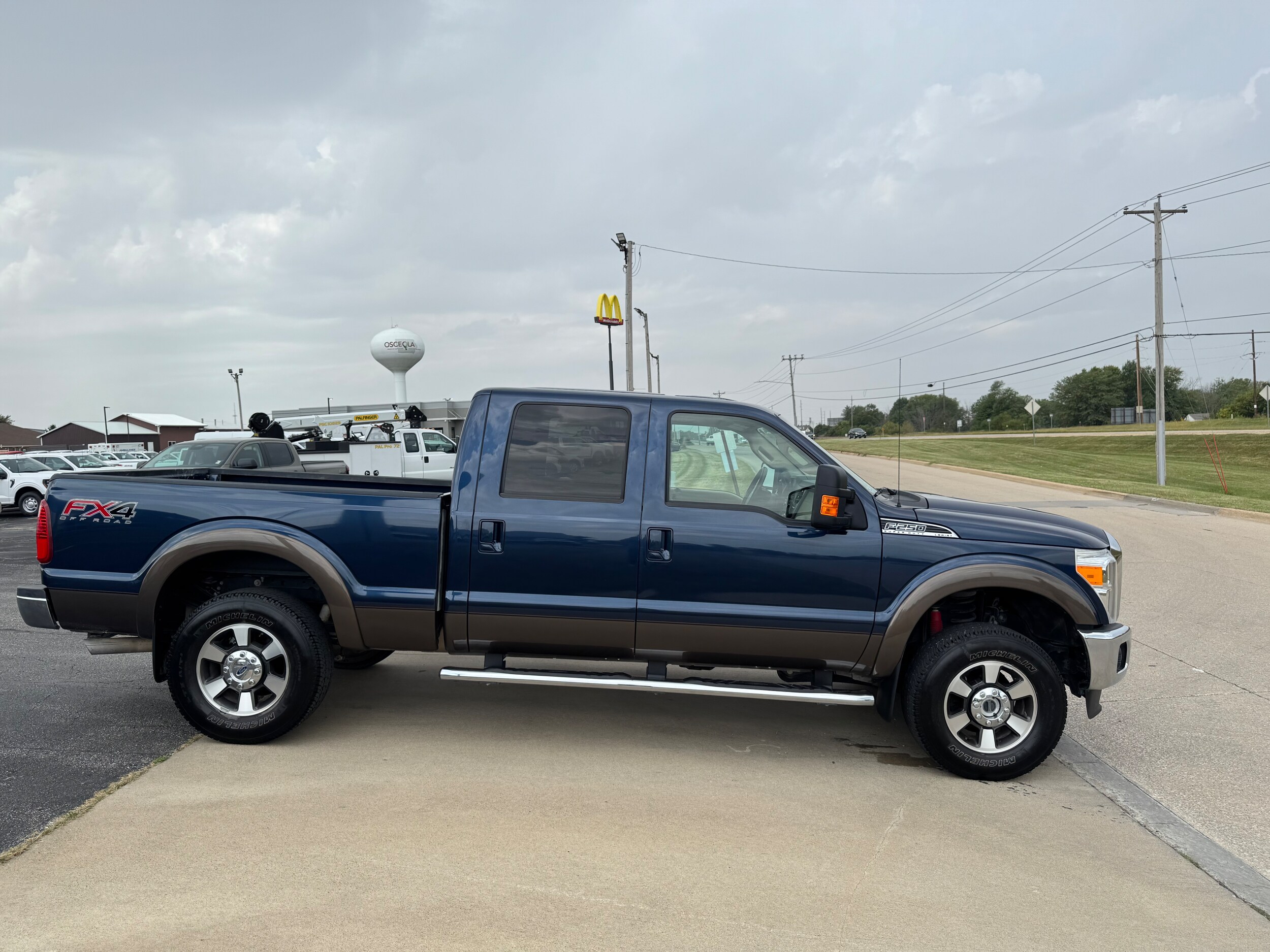 2015 Ford F-250 XLT photo 3