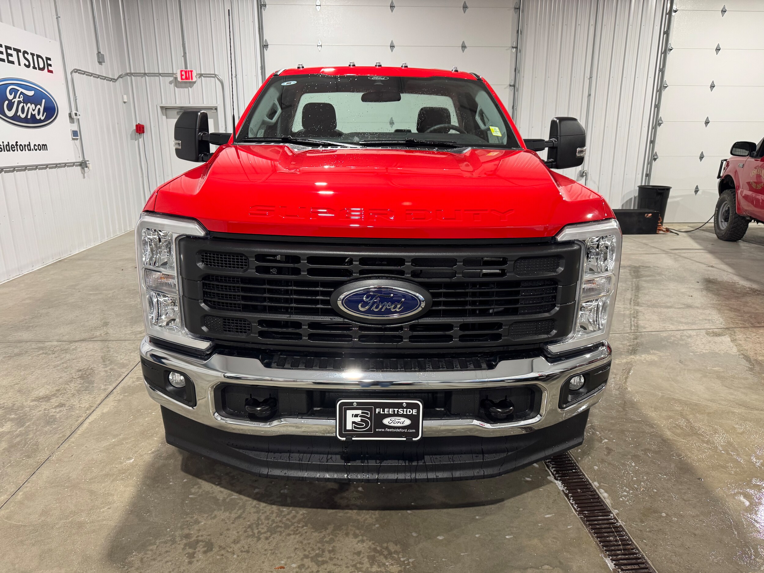 2025 Ford F-250 XL photo 2