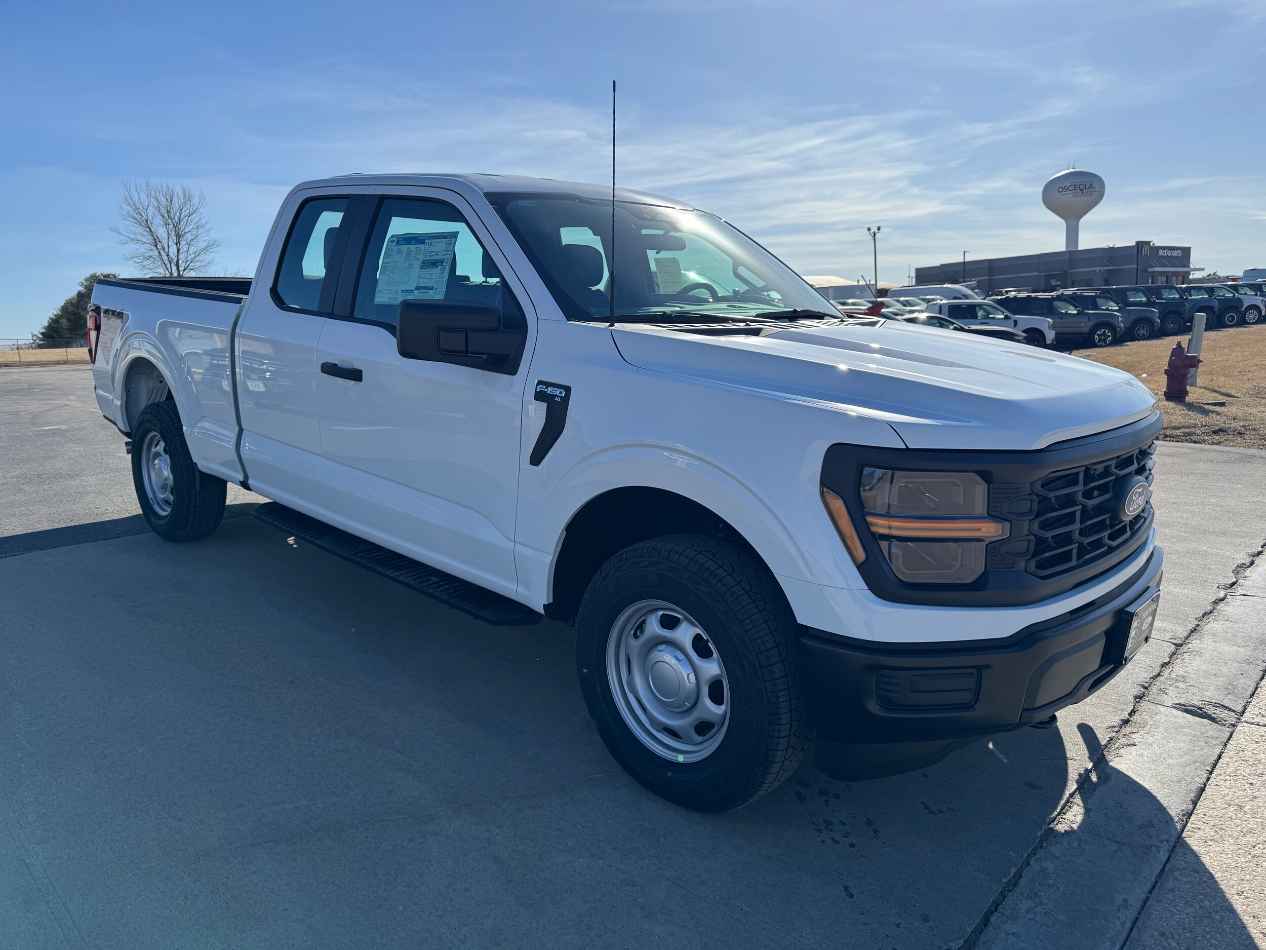 2025 Ford F-150 XL photo 3