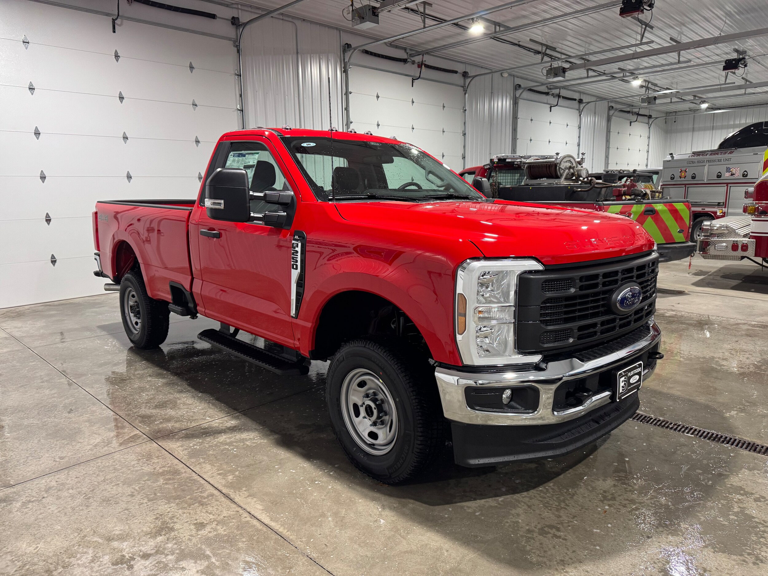 2025 Ford F-250 XL photo 3