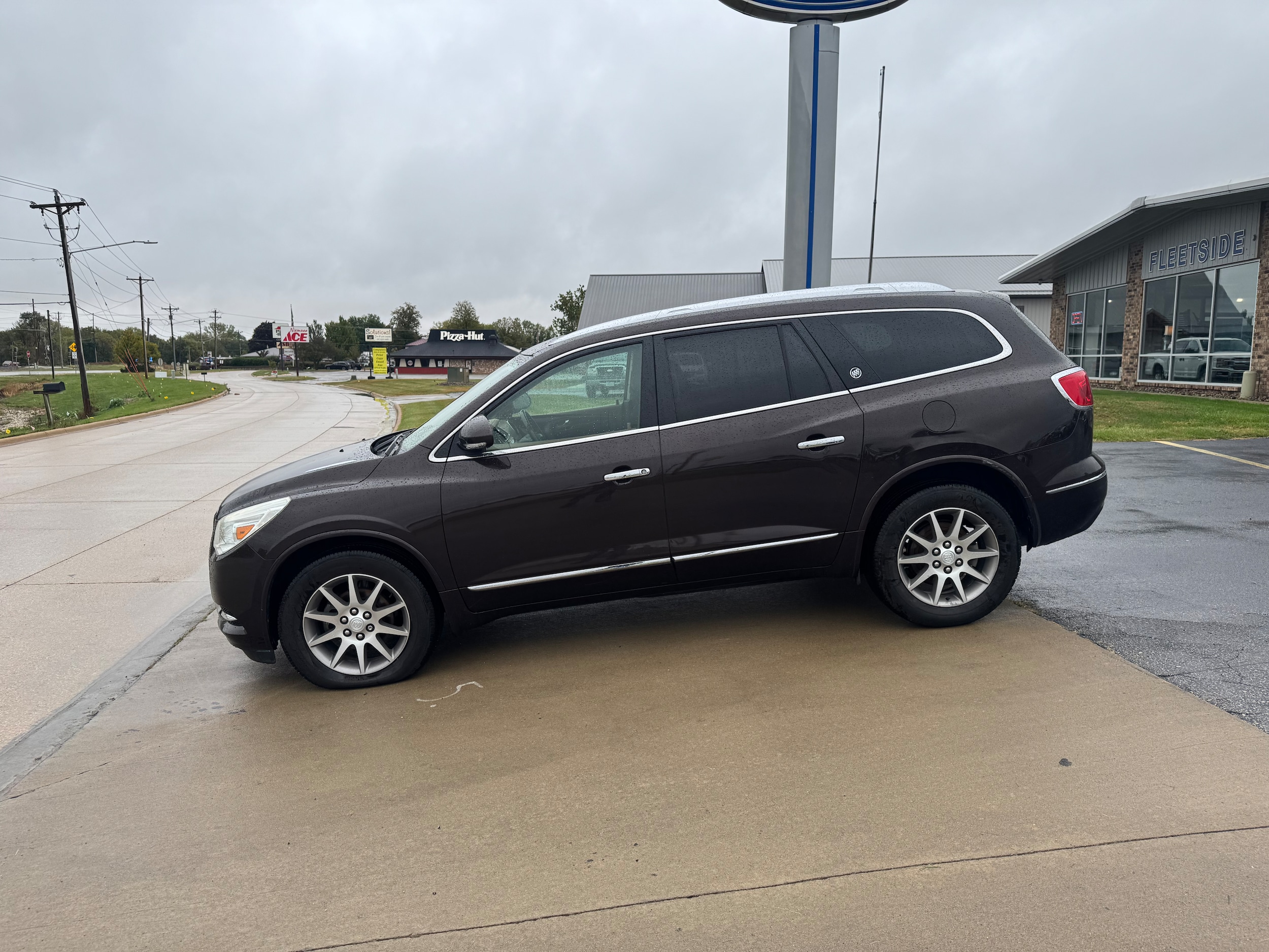 Used 2016 Buick Enclave Leather with VIN 5GAKVBKD8GJ125615 for sale in Osceola, IA