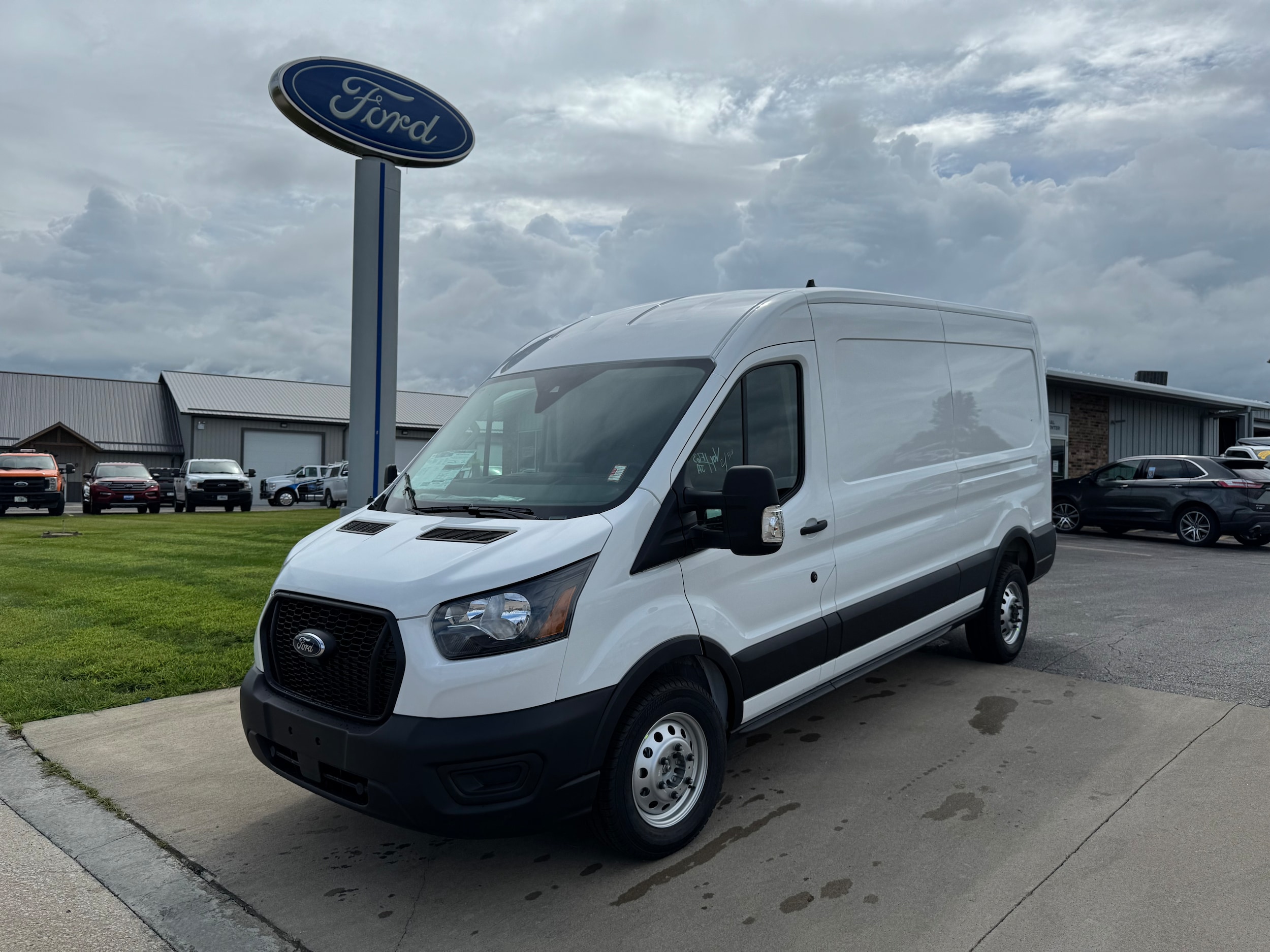 2025 Ford Transit Van Base's photo