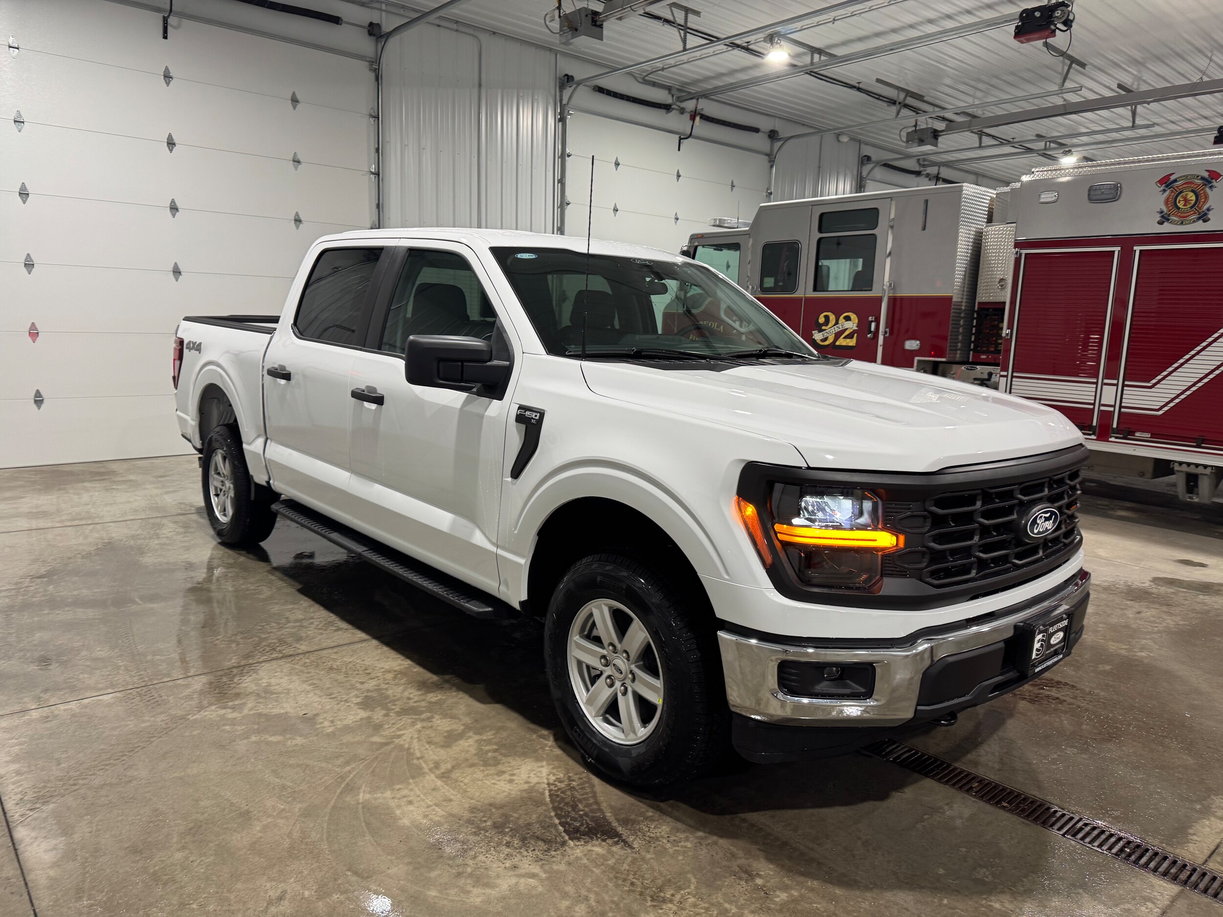 2025 Ford F-150 XL photo 3