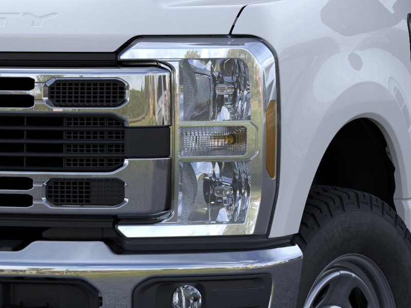 2025 Ford F-350 Super Duty Chassis Cab XL - Photo 18