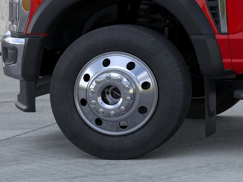 2025 Ford F-600 Super Duty Chassis Cab XLT - Photo 19