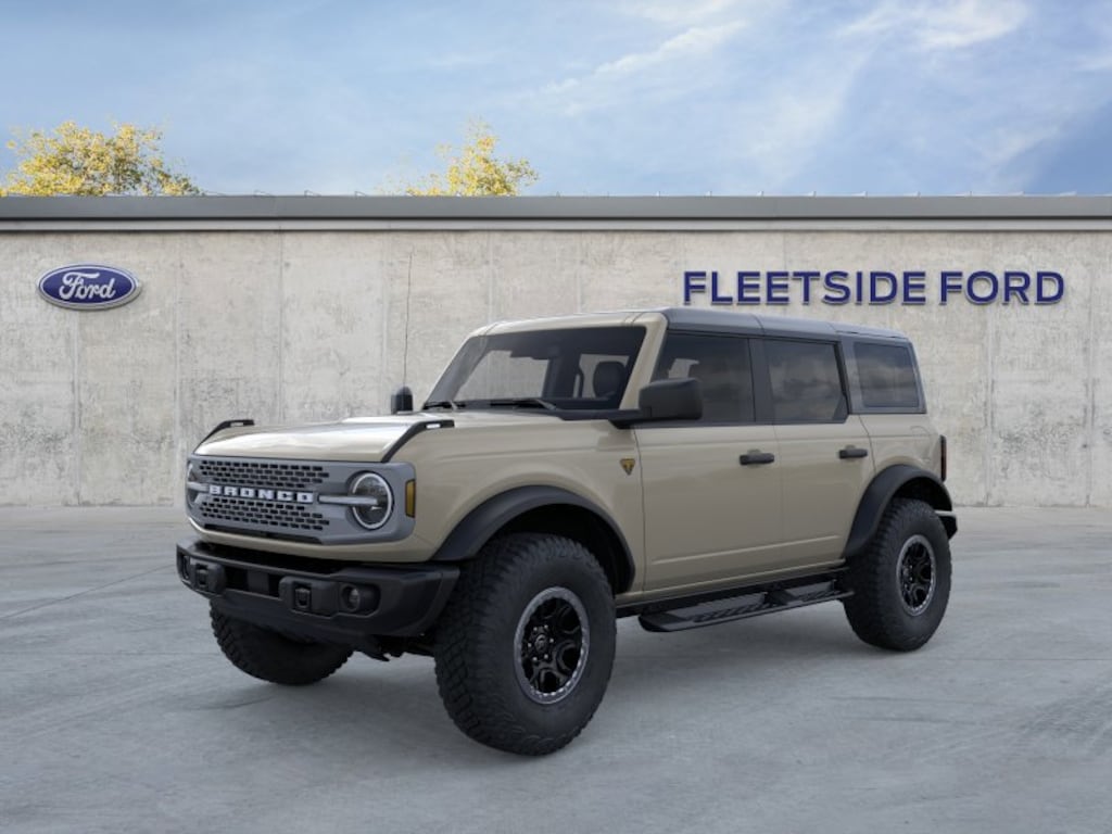 New 2025 Ford Bronco Badlands SUV