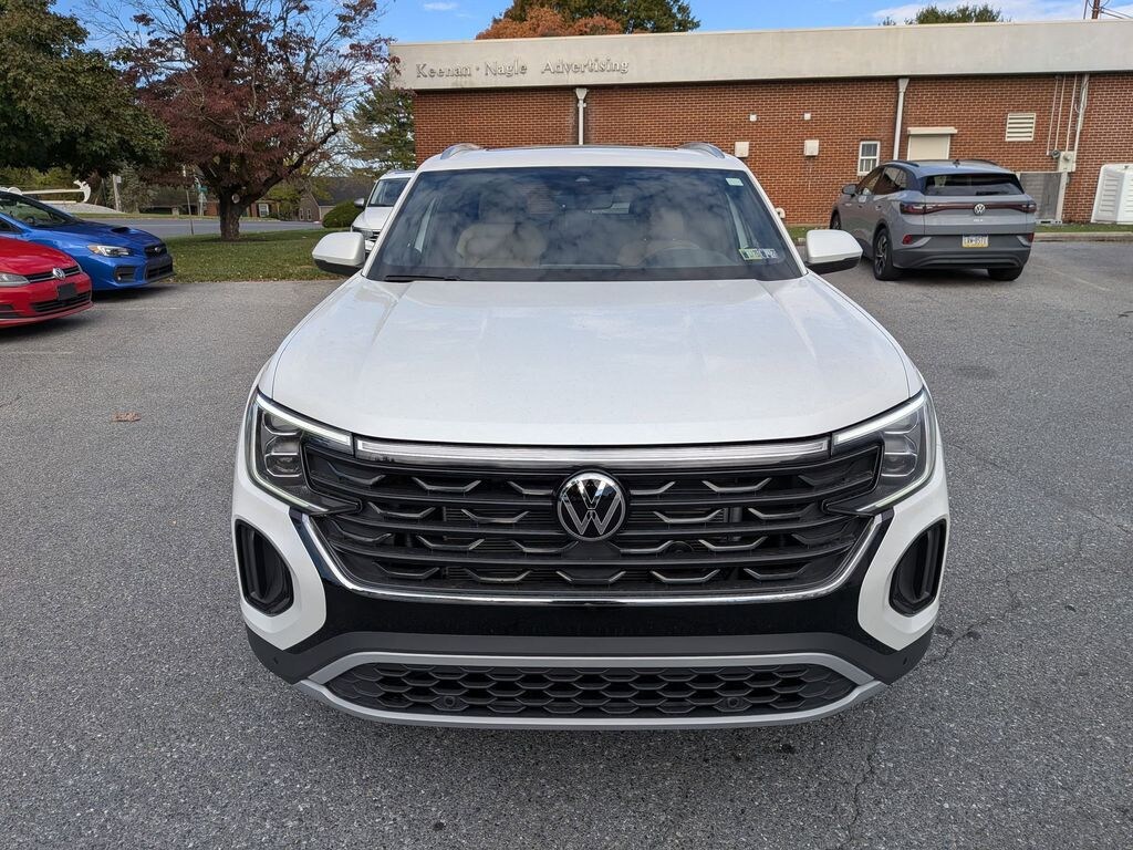 New 2026 Volkswagen Atlas Cross Sport 2.0T SE w/Technology SUV