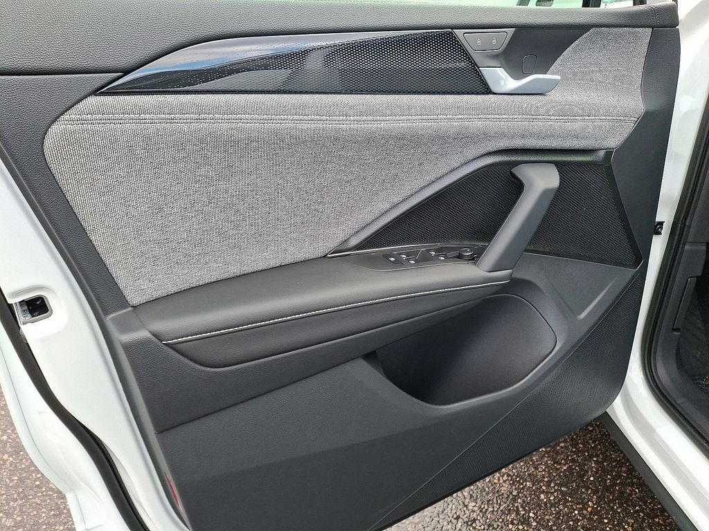 2026 Volkswagen Tiguan S - Photo 12