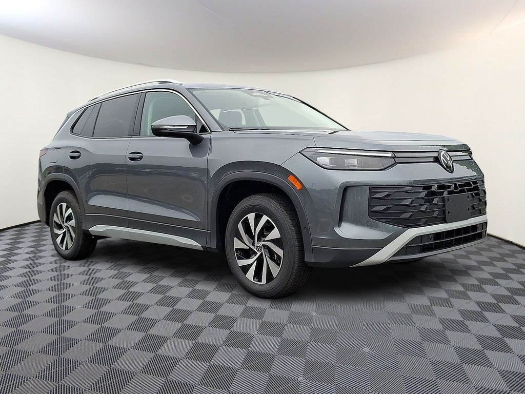 New 2025 Volkswagen Tiguan 2.0T S SUV