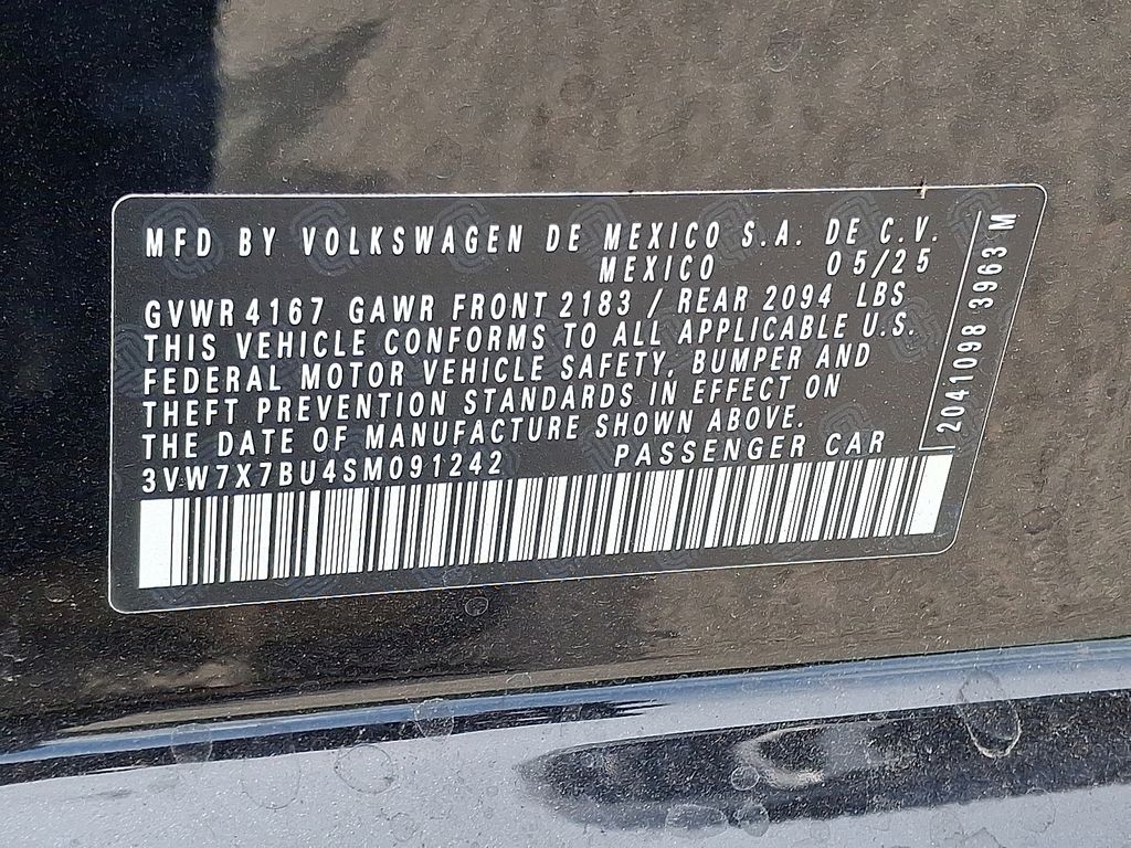 2025 Volkswagen Jetta SE - Photo 22