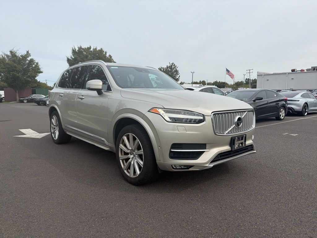 2016 Volvo XC90