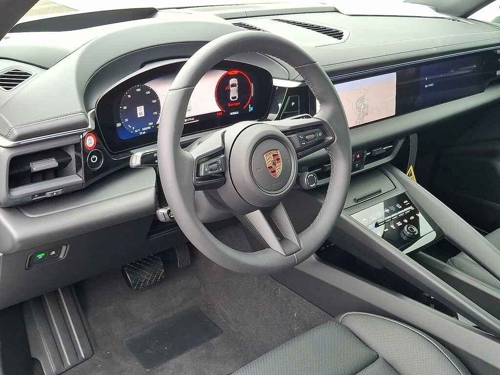 New 2025 Porsche Macan Electric 4 SUV