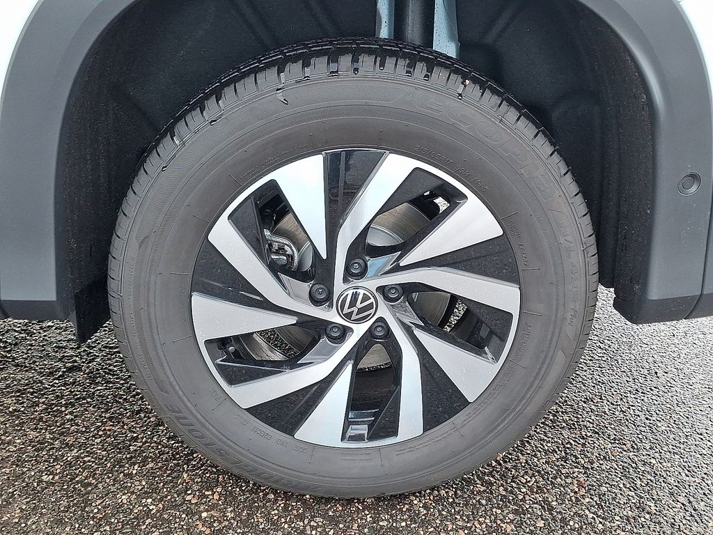 2026 Volkswagen Tiguan S - Photo 10