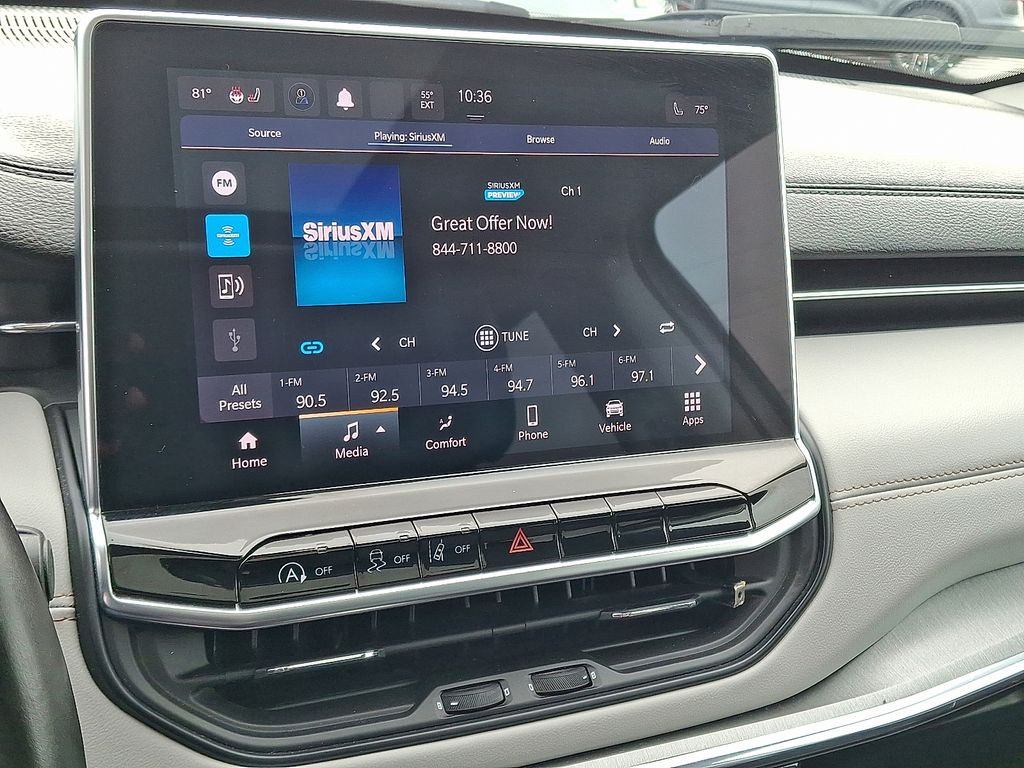 2022 Jeep Compass Limited photo 2